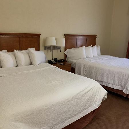 Hampton Inn Belle Vernon Dış mekan fotoğraf