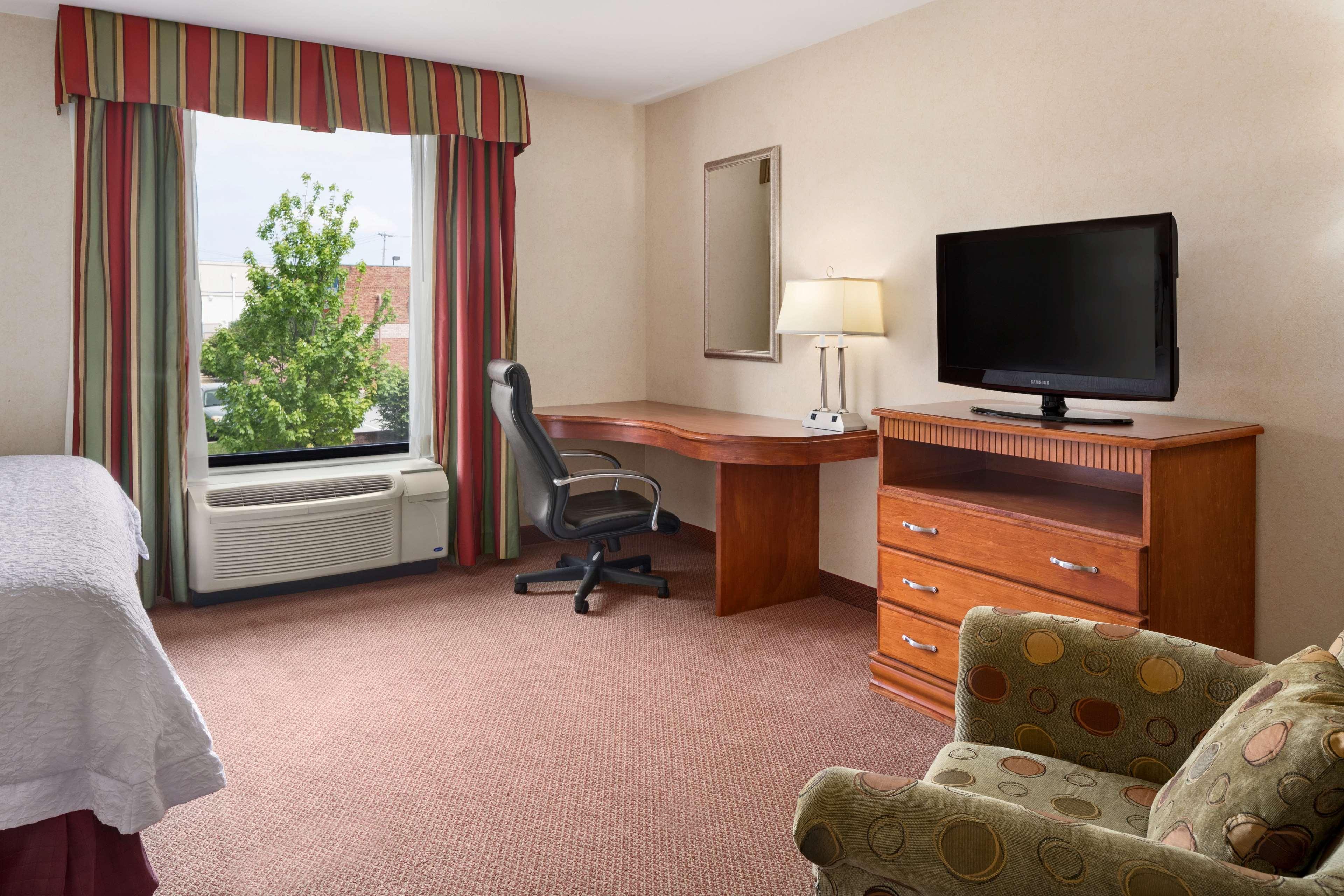 Hampton Inn Belle Vernon Dış mekan fotoğraf