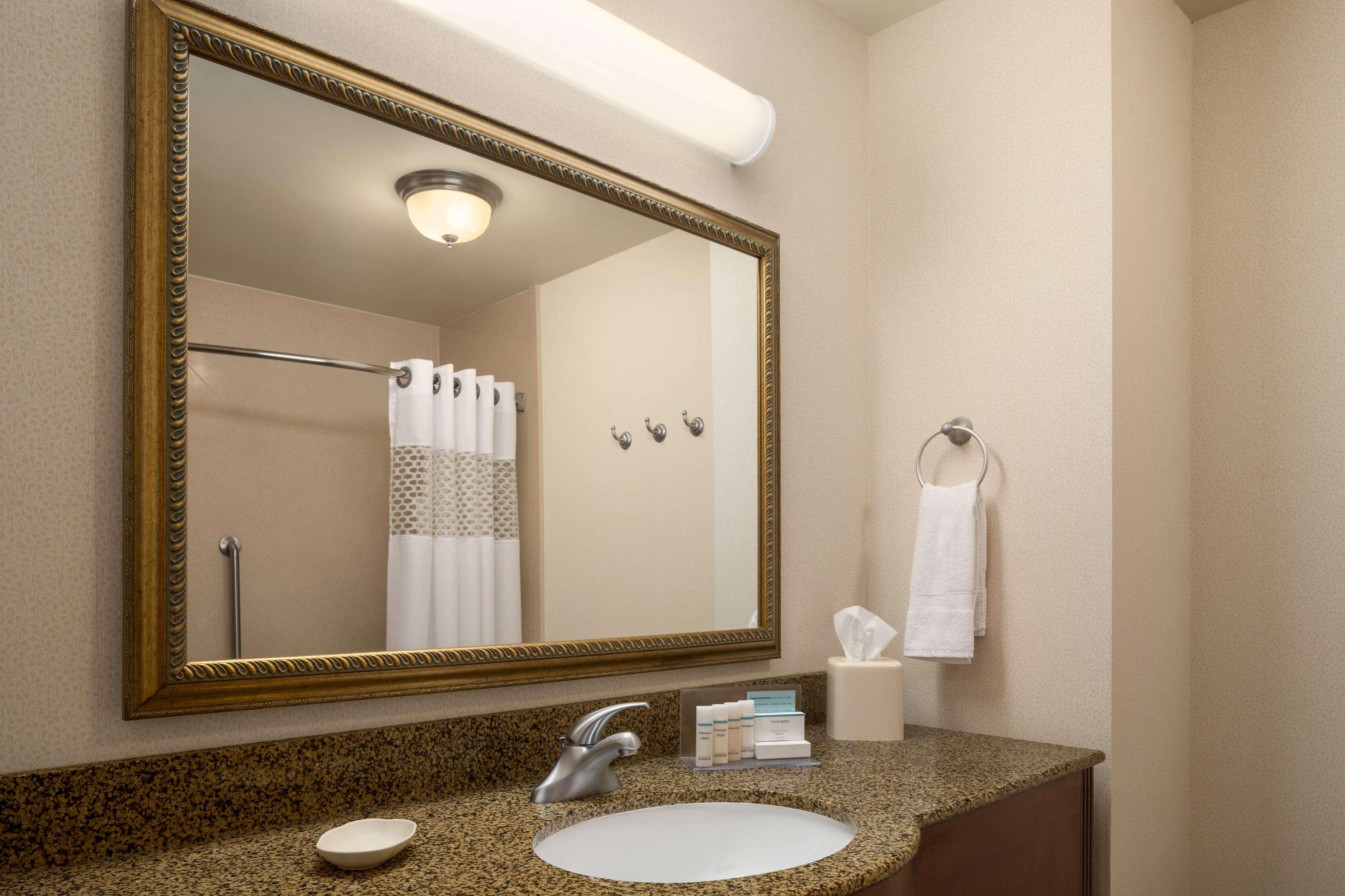Hampton Inn Belle Vernon Dış mekan fotoğraf
