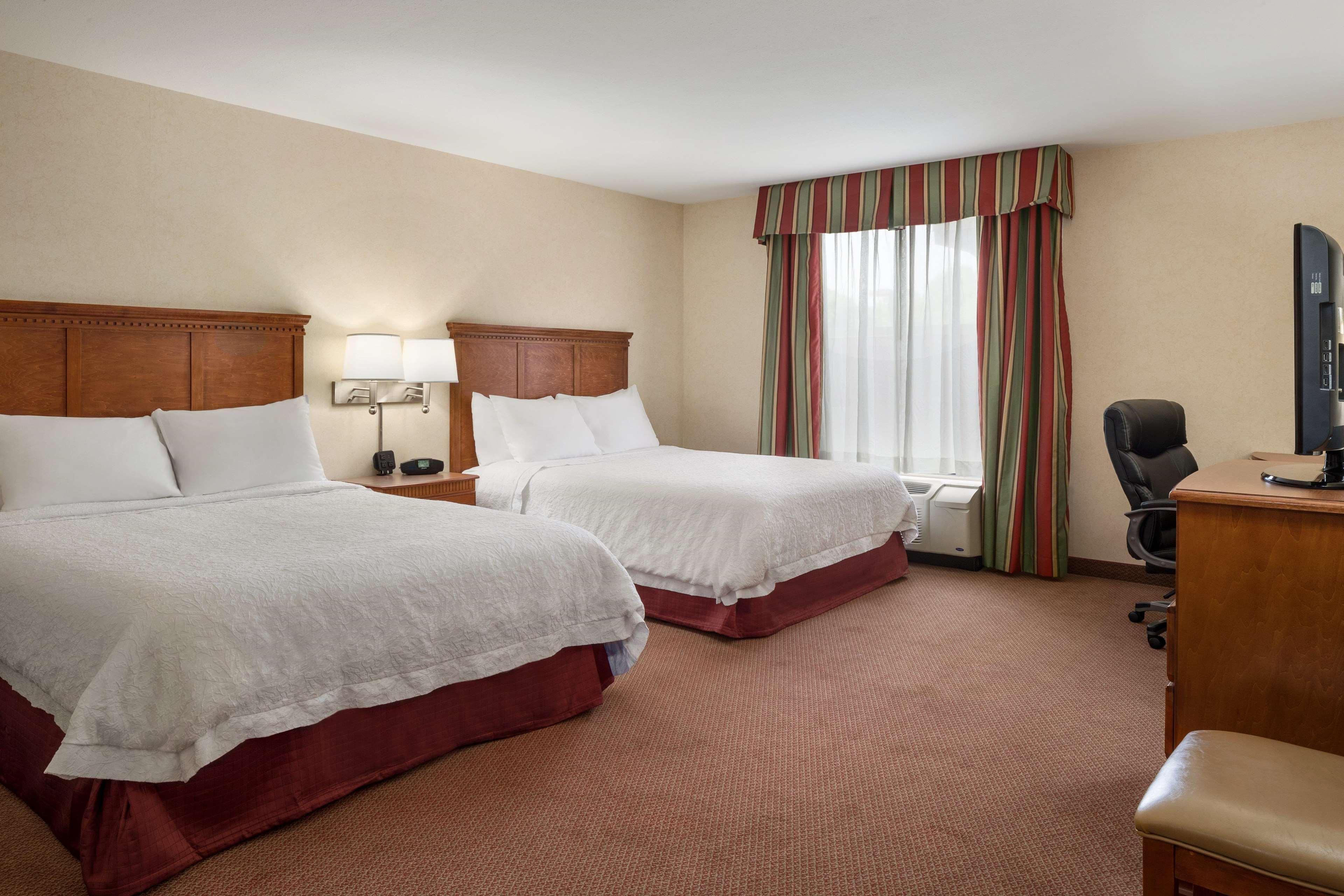 Hampton Inn Belle Vernon Dış mekan fotoğraf