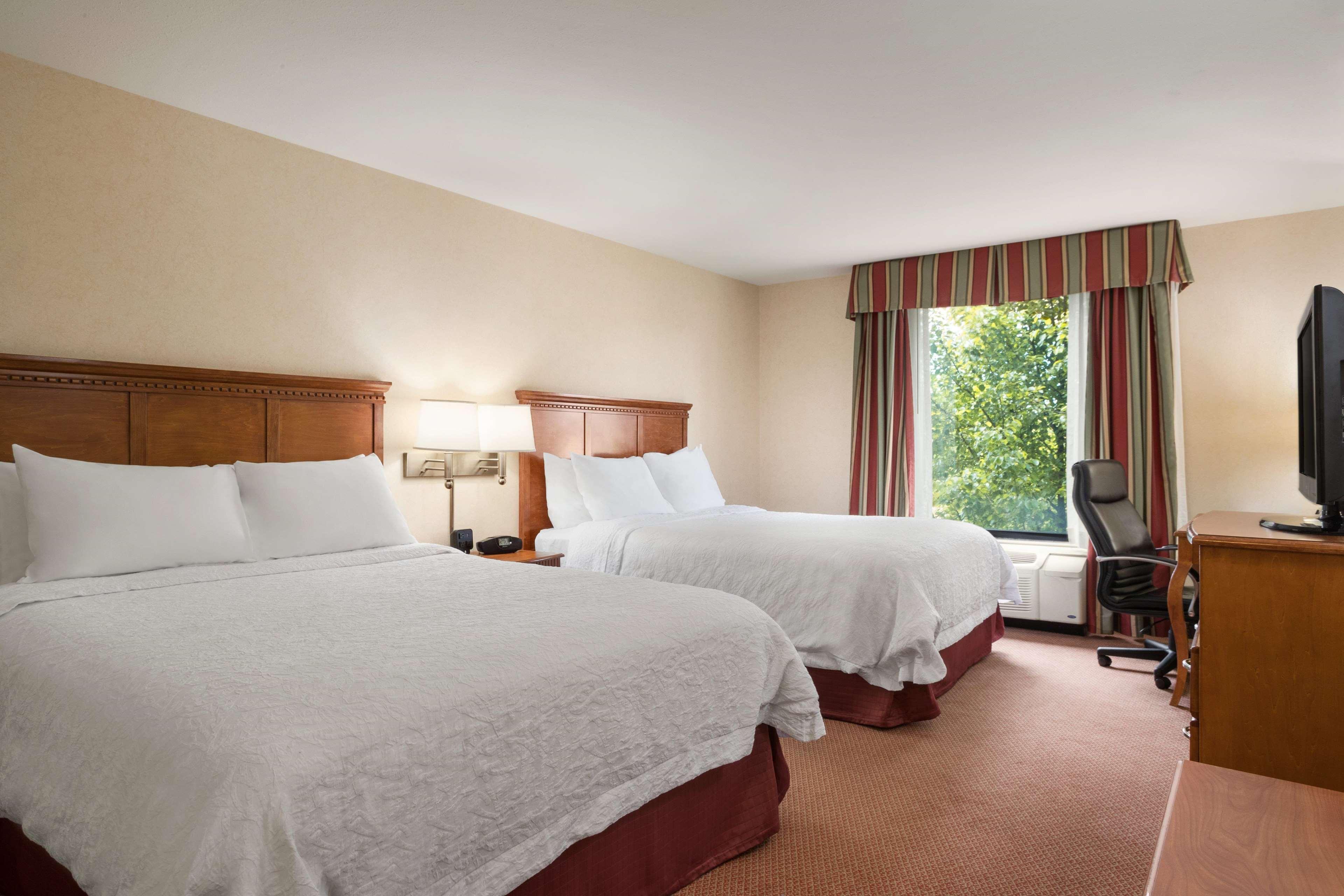 Hampton Inn Belle Vernon Dış mekan fotoğraf
